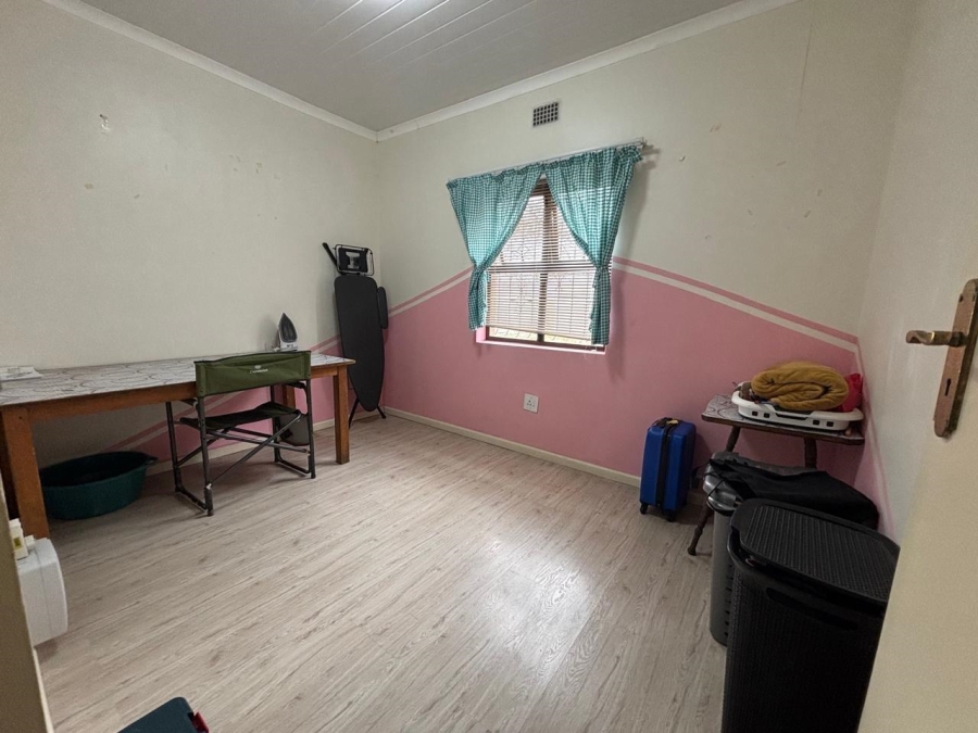 To Let 4 Bedroom Property for Rent in Voelvlei Western Cape